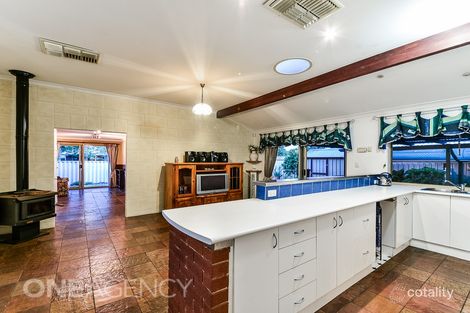 Property photo of 2 Emperor Close Seville Grove WA 6112