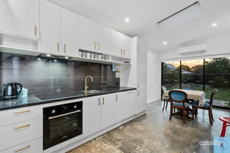 Property photo of 11 Barker Street Tocumwal NSW 2714