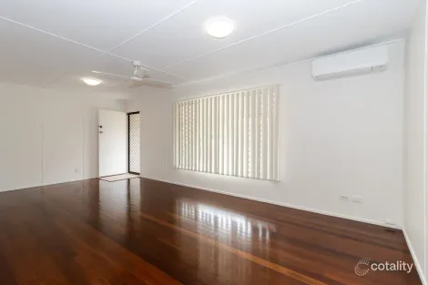 Property photo of 5 King Street Urangan QLD 4655