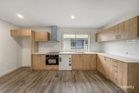 41 Albert St, Unanderra, NSW 2526