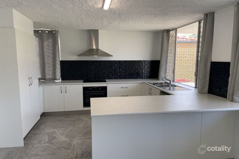 26 Mallard Ave, Paradise Point, QLD 4216