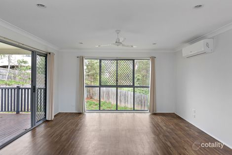 Property photo of 6 Bushlark Place Goodna QLD 4300