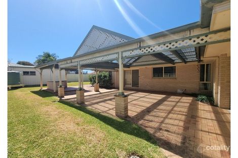 Property photo of 5 Surfsound Avenue Wallabi Point NSW 2430