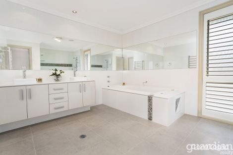 Property photo of 124 Gooraway Drive Castle Hill NSW 2154