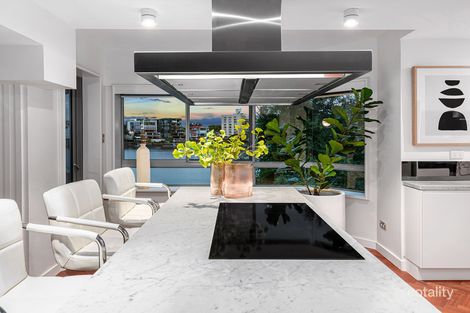 Property photo of 16/78 Cairns Street Kangaroo Point QLD 4169