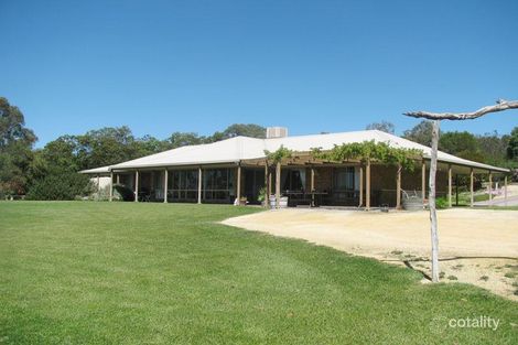 181 Memorial Dr, Naracoorte, SA 5271