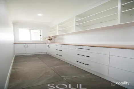 Property photo of 2 Catanzariti Drive Yoogali NSW 2680