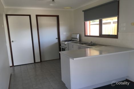 Property photo of 1 Fosters Court Cranbourne North VIC 3977