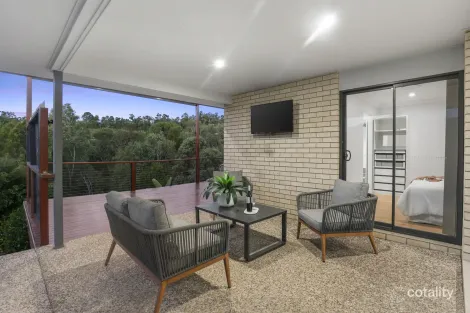 Property photo of 32 Allington Circuit Maudsland QLD 4210