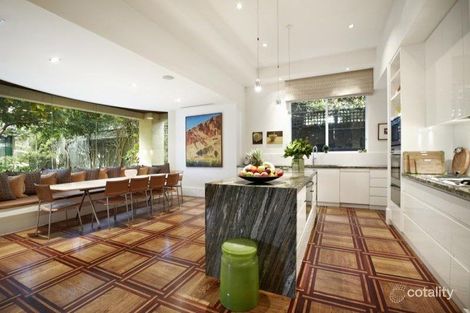 Property photo of 11 North Road Brighton VIC 3186