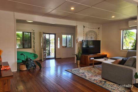 Property photo of 1/15 Nundah Avenue Miami QLD 4220