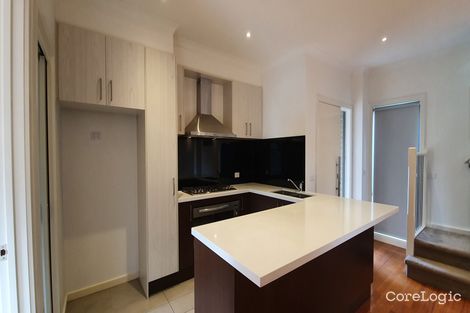 Property photo of 2/471 Middleborough Road Box Hill North VIC 3129