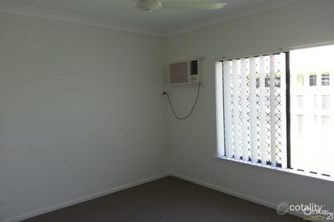 Property photo of 25 Currawinya Court Bushland Beach QLD 4818