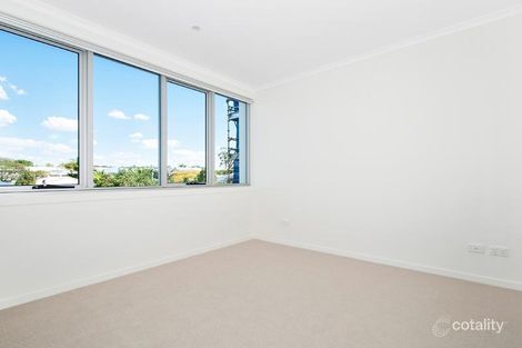 Property photo of 131/986 Wynnum Road Cannon Hill QLD 4170