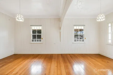Property photo of 1 McCarthy Street Newtown QLD 4350