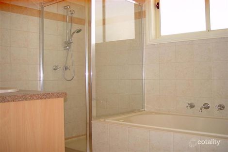 Property photo of 2/86 Oleander Drive St Albans VIC 3021