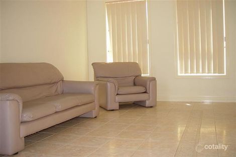 Property photo of 2/86 Oleander Drive St Albans VIC 3021