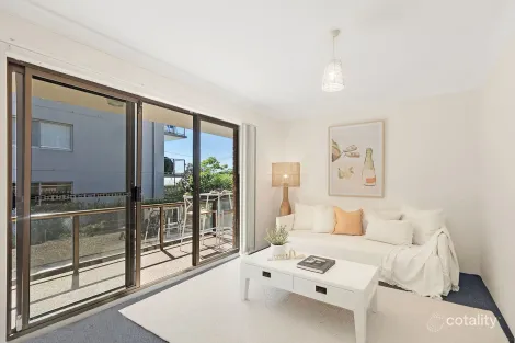 Property photo of 2/19 Barnhill Road Terrigal NSW 2260