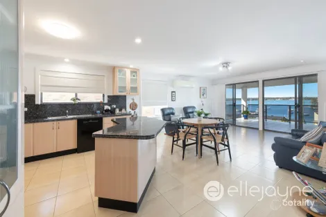 Property photo of 68 Sunshine Parade Sunshine NSW 2264