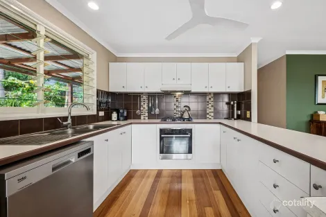 Property photo of 13 Sandpiper Crescent Jubilee Pocket QLD 4802