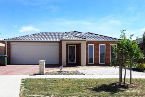 Property photo of 66 James Cook Drive Truganina VIC 3029