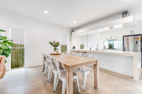 Property photo of 8 Hayman Street Parrearra QLD 4575