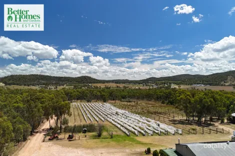 157 Sundown Rd, Ballandean, QLD 4382