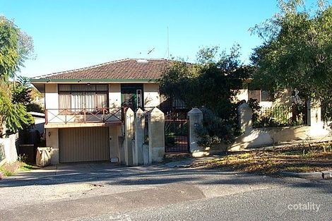 1 Field St, Beaconsfield, WA 6162