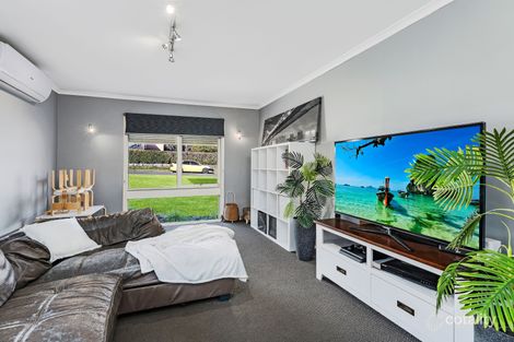 Property photo of 113 Jacaranda Avenue Bradbury NSW 2560