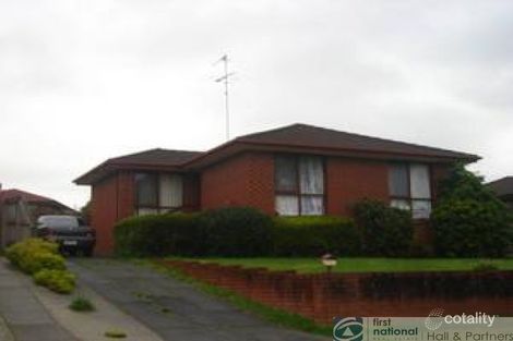 4 Peebles St, Endeavour Hills, VIC 3802