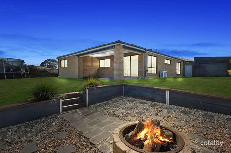 Property photo of 8 Everitt Close Lang Lang VIC 3984