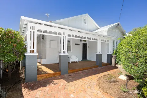 29 Norman St, Turvey Park, NSW 2650