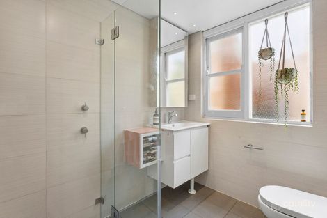 Property photo of 1/17 Grafton Crescent Dee Why NSW 2099