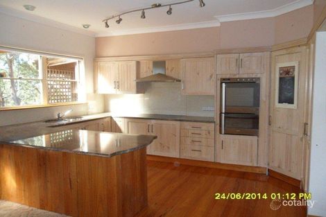 Property photo of 13 Crag Crescent Bowen Mountain NSW 2753