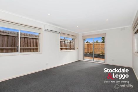 Property photo of 35 Toora Drive Westmeadows VIC 3049