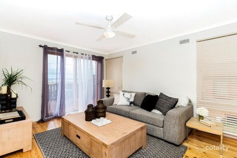 Property photo of 34 Karri Crescent Karabar NSW 2620