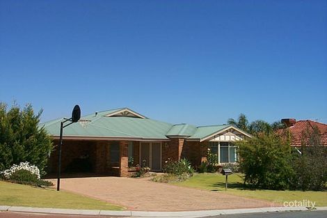 Property photo of 30 Tahlee Retreat Carramar WA 6031