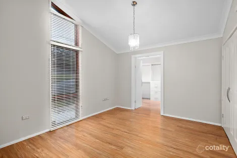 Property photo of 18 Mount Street Mount Saint Thomas NSW 2500