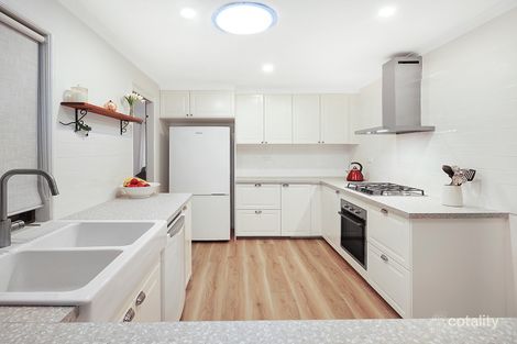 Property photo of 30 Oaktree Grove Prospect NSW 2148