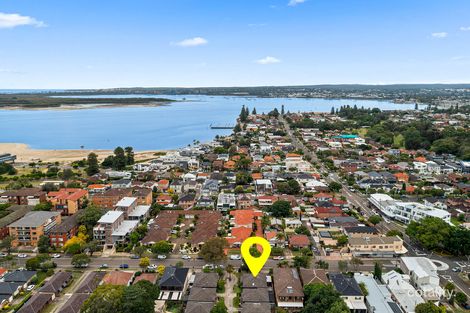 Property photo of 1/122-124 Russell Avenue Dolls Point NSW 2219