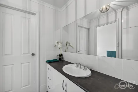 Property photo of 33 Offshore Drive Middleton SA 5213