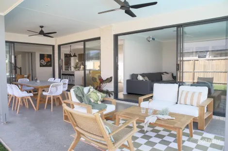 10 Sunny St, Palmview, QLD 4553