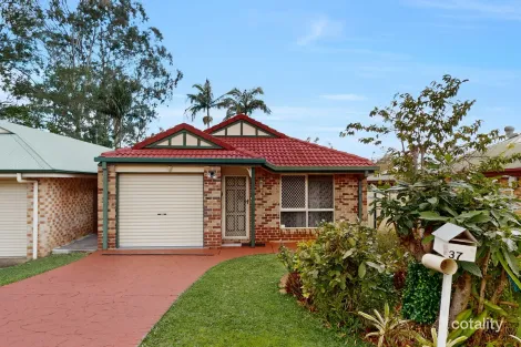 Property photo of 37 Collina Crescent Forest Lake QLD 4078