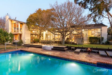 15 Layton Cres, Newtown, VIC 3220