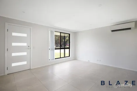 Property photo of 1 Sarah Place Bossley Park NSW 2176