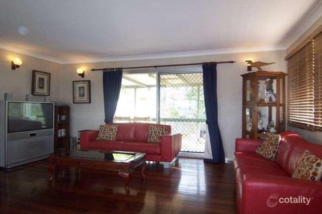 Property photo of 74 Mingera Street Mansfield QLD 4122
