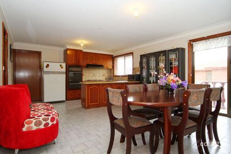 Property photo of 5 Dakota Drive Thomastown VIC 3074