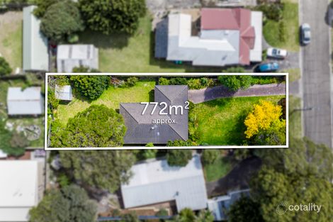 Property photo of 18 Hayes Avenue Rosebud VIC 3939