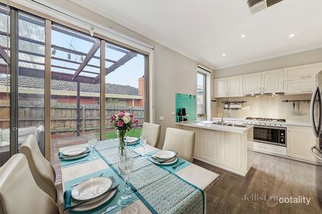 Property photo of 1/285 Thompsons Road Templestowe Lower VIC 3107