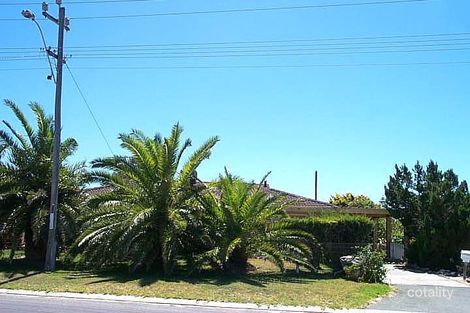 40 Whitfield Dr, Two Rocks, WA 6037